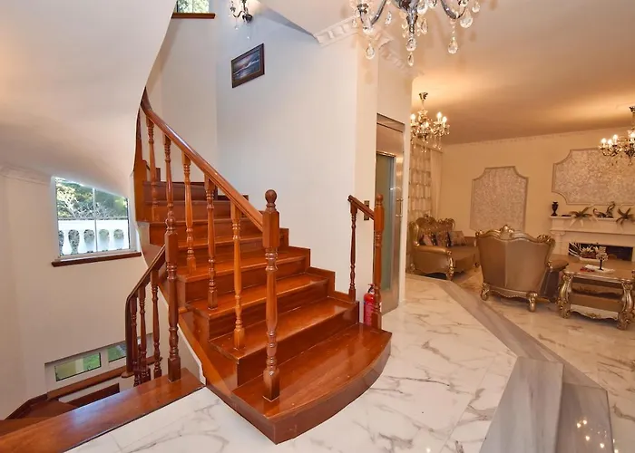 Villa Theodora *