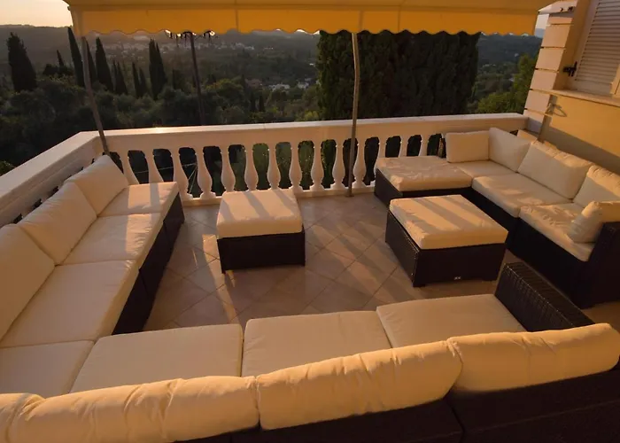 Villa Theodora Gastouri (Corfu)