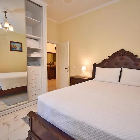 Theodora Villa