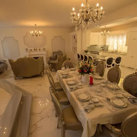 Theodora * Gastouri (Corfu)