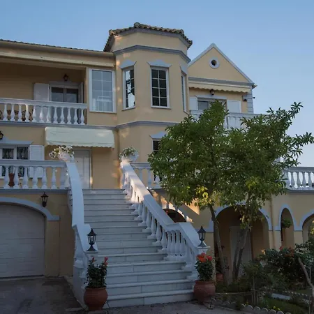 Theodora Villa Gastouri (Corfu)