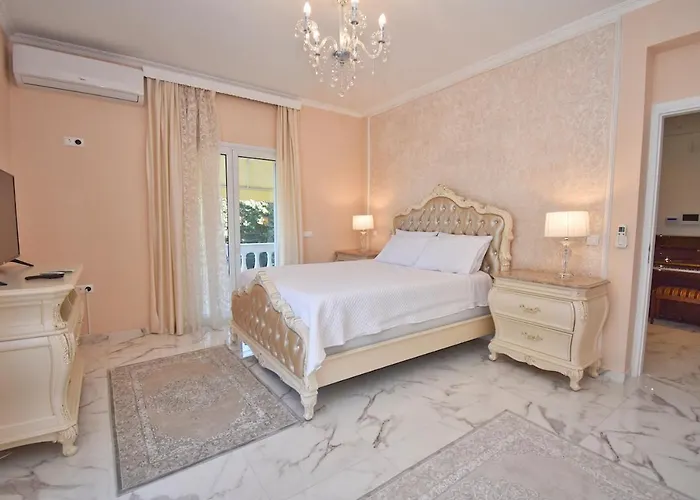 Theodora ヴィラ *